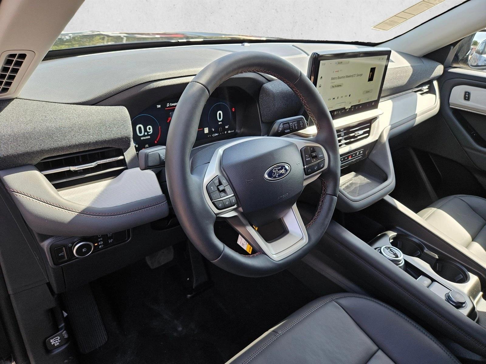 New 2026 Ford Explorer Active w/200A Pkg SUV