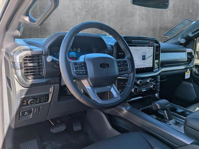 2025 Ford F-150 Lariat photo 3