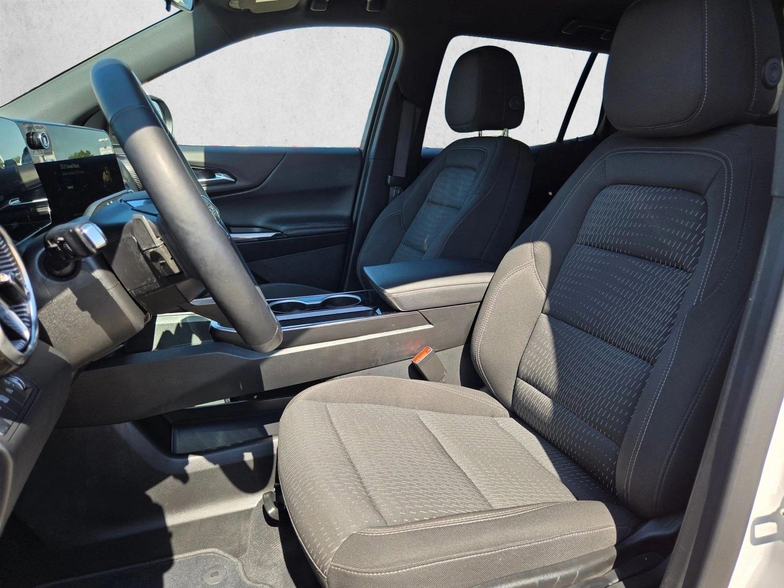 2025 Chevrolet Equinox LT - Photo 15