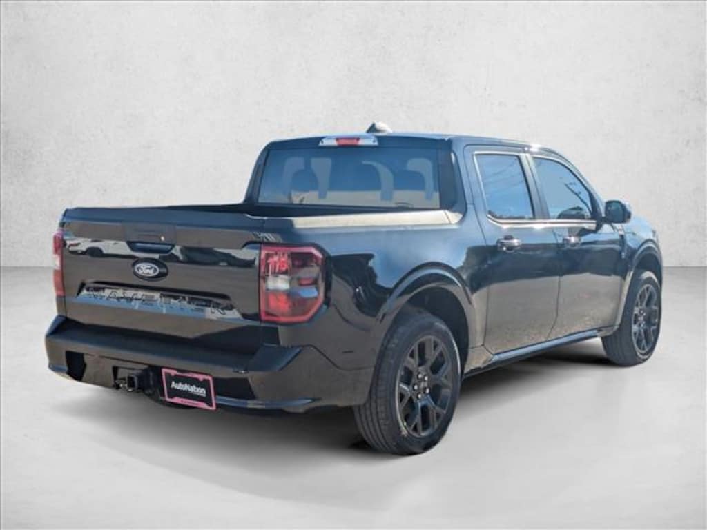 New 2026 Ford Maverick Lobo Standard Truck SuperCrew