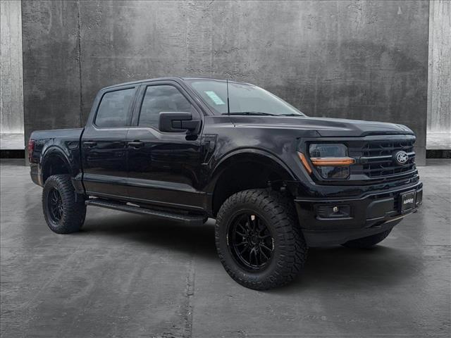 2025 Ford F-150 XLT photo 3