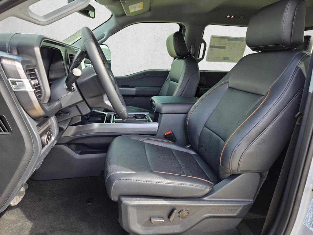 New 2026 Ford F-250 LARIAT Truck Crew Cab