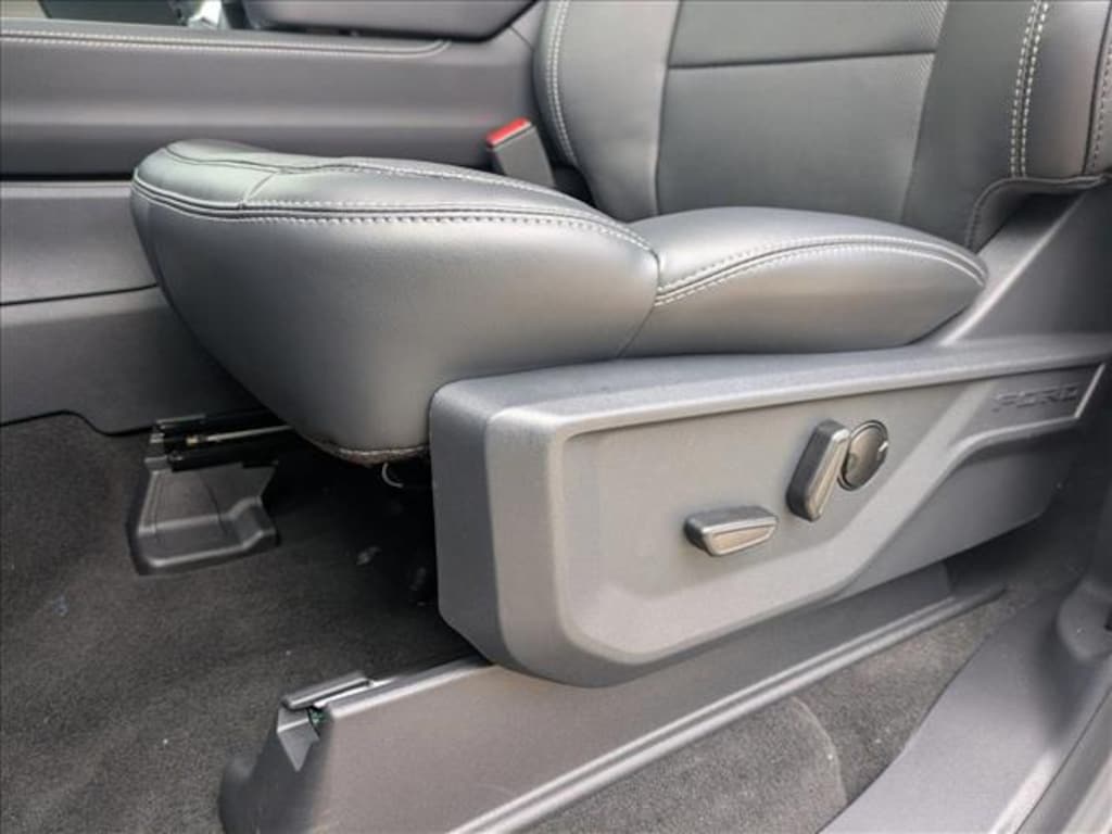 New 2025 Ford Expedition Max Platinum SUV