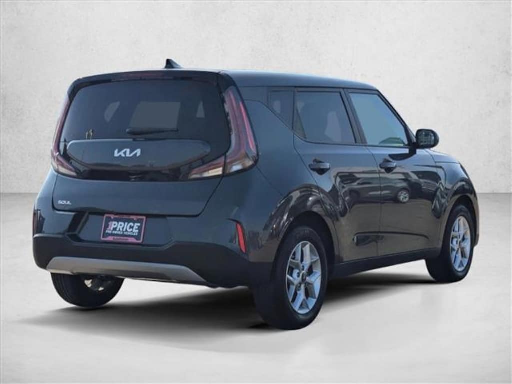 Used 2024 Kia Soul LX Hatchback