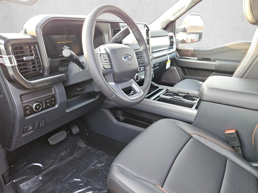 New 2026 Ford F-250 LARIAT Truck Crew Cab