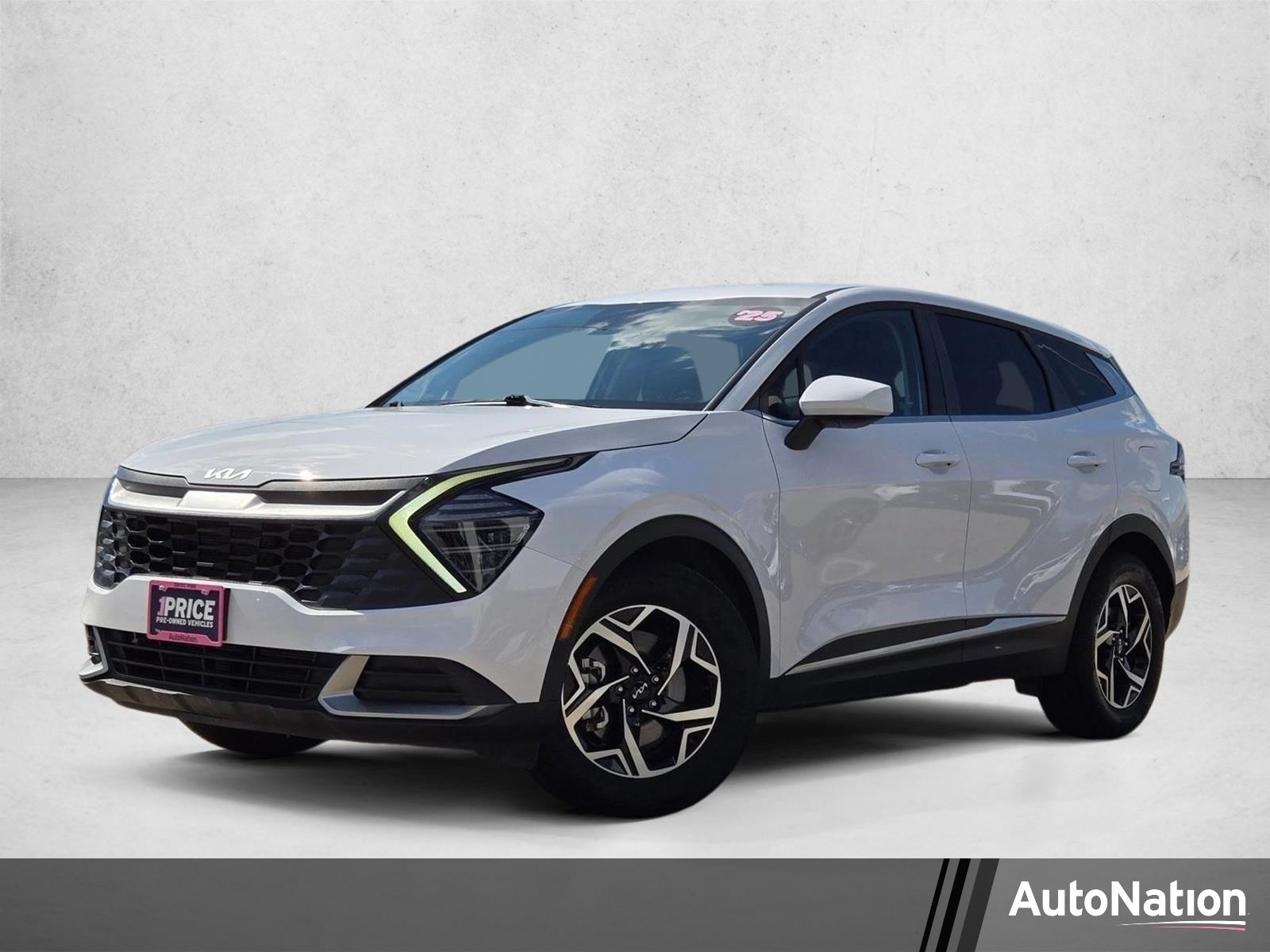 2025 Kia Sportage 2.5 LX AT's photo