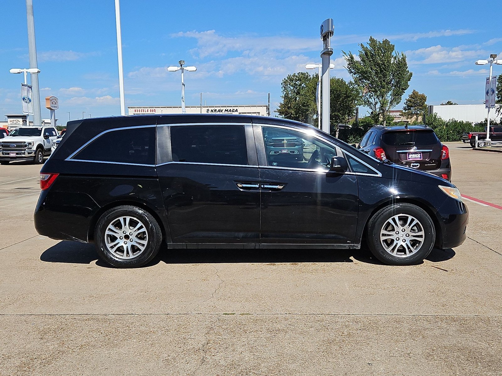 Used 2011 Honda Odyssey EX Van Passenger Van