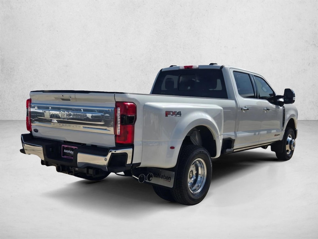New 2026 Ford F-350 King Ranch Truck Crew Cab