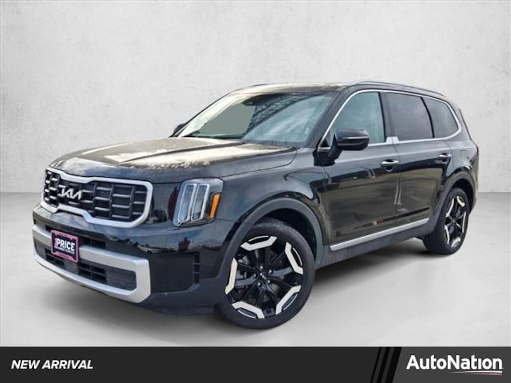 Used 2025 Kia Telluride S SUV