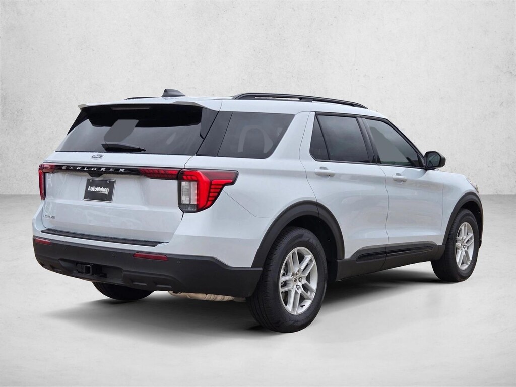 New 2026 Ford Explorer Active w/200A Pkg SUV
