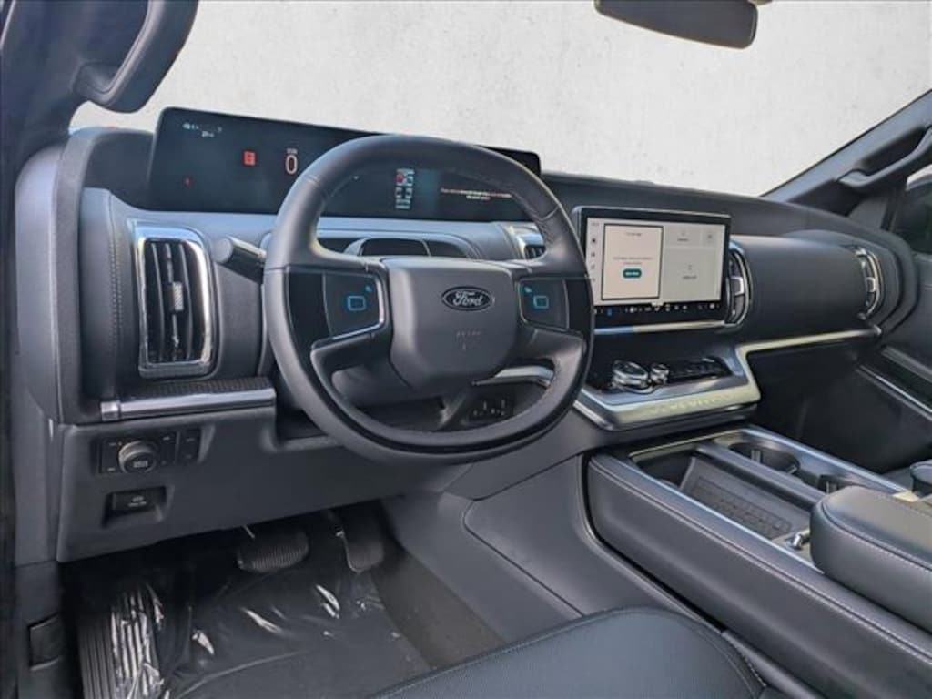 New 2025 Ford Expedition Platinum SUV