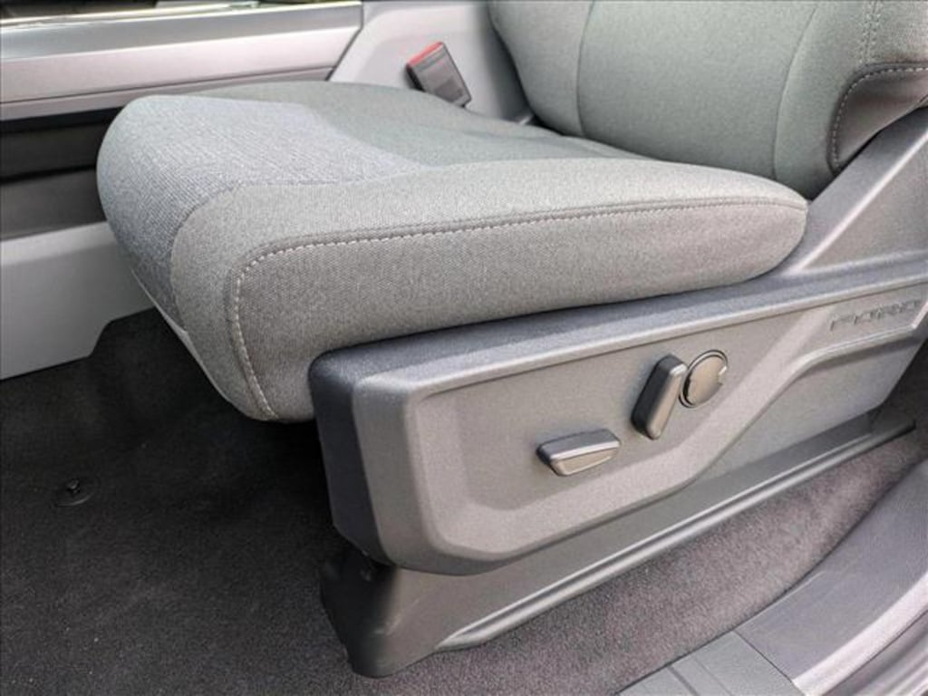 New 2025 Ford F-150 XLT Truck SuperCrew Cab