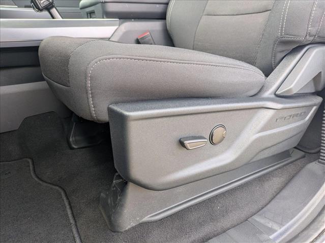 2025 Ford F-150 XLT photo 4