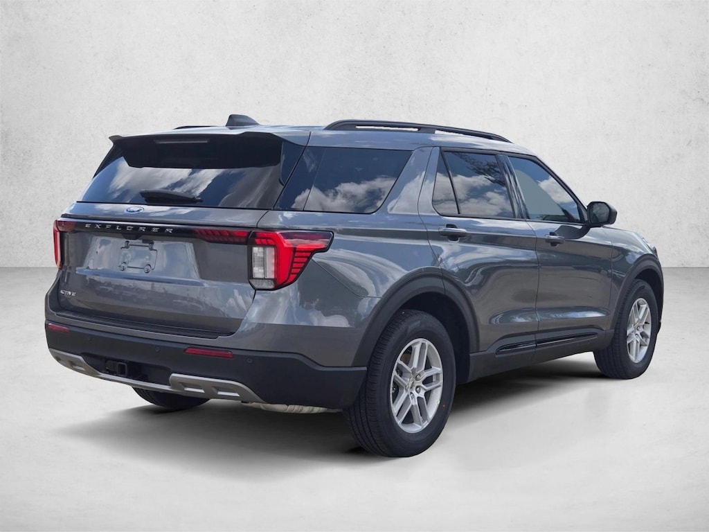 New 2026 Ford Explorer Active w/200A Pkg SUV