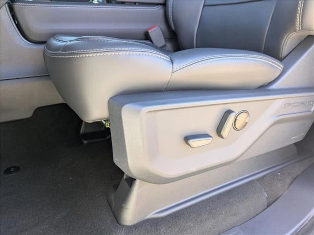 New 2025 Ford Expedition Max Platinum SUV