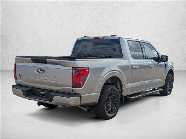 2025 Ford F-150 XLT photo 2