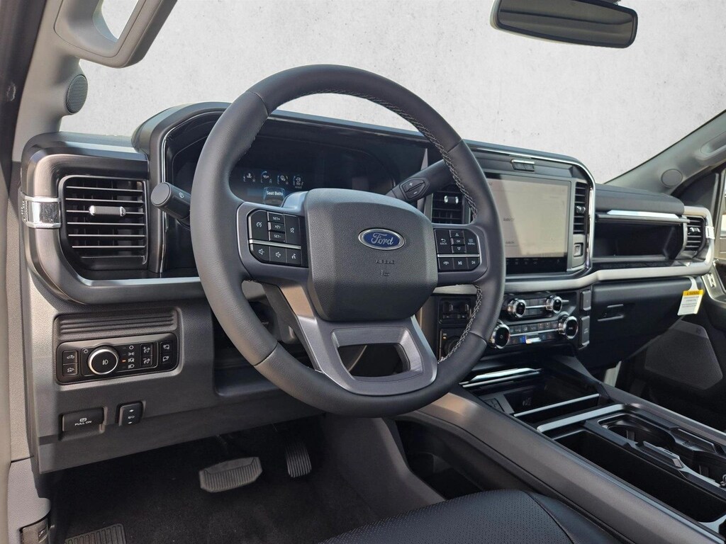 New 2026 Ford F-250 LARIAT Truck Crew Cab