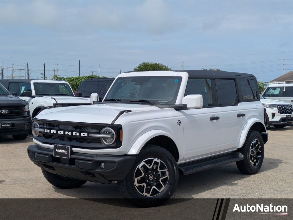 New 2026 Ford Bronco Outer Banks SUV