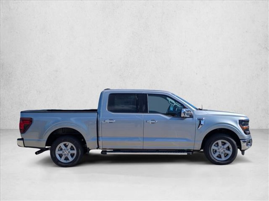 New 2025 Ford F-150 XLT Truck SuperCrew Cab