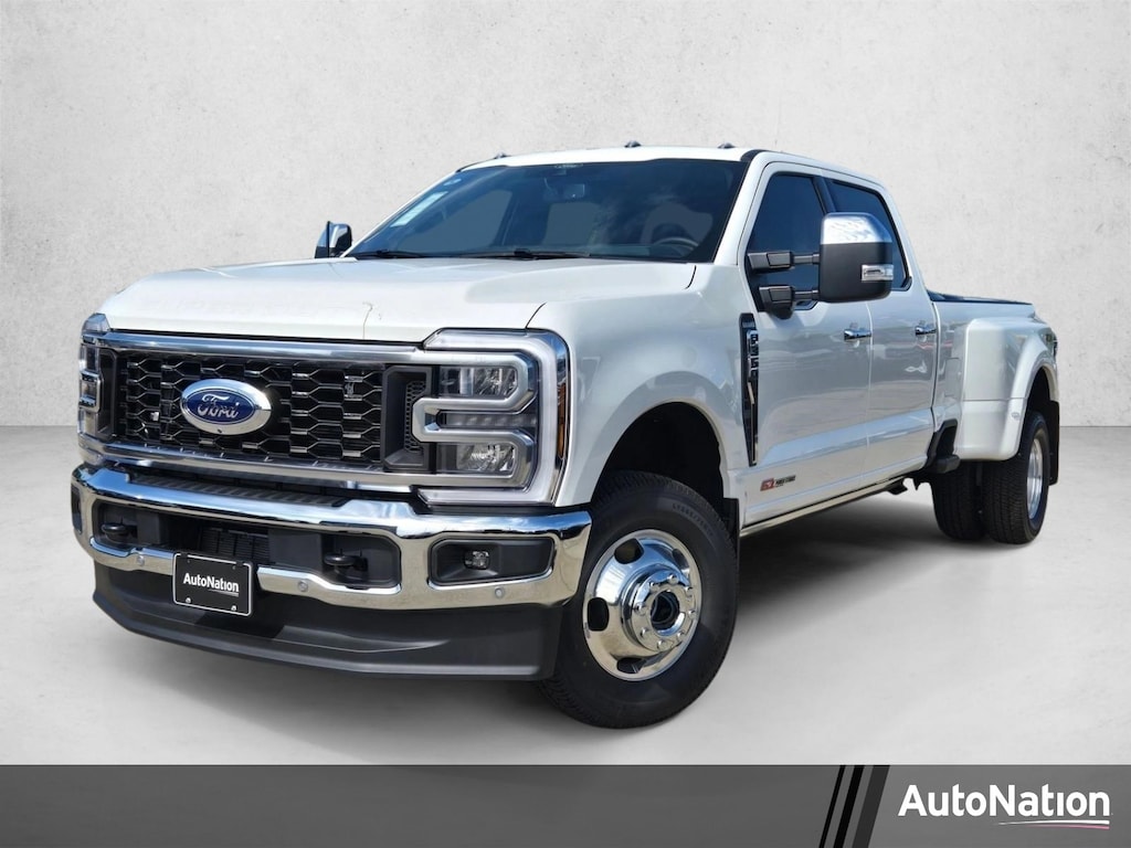 New 2026 Ford F-350 King Ranch Truck Crew Cab