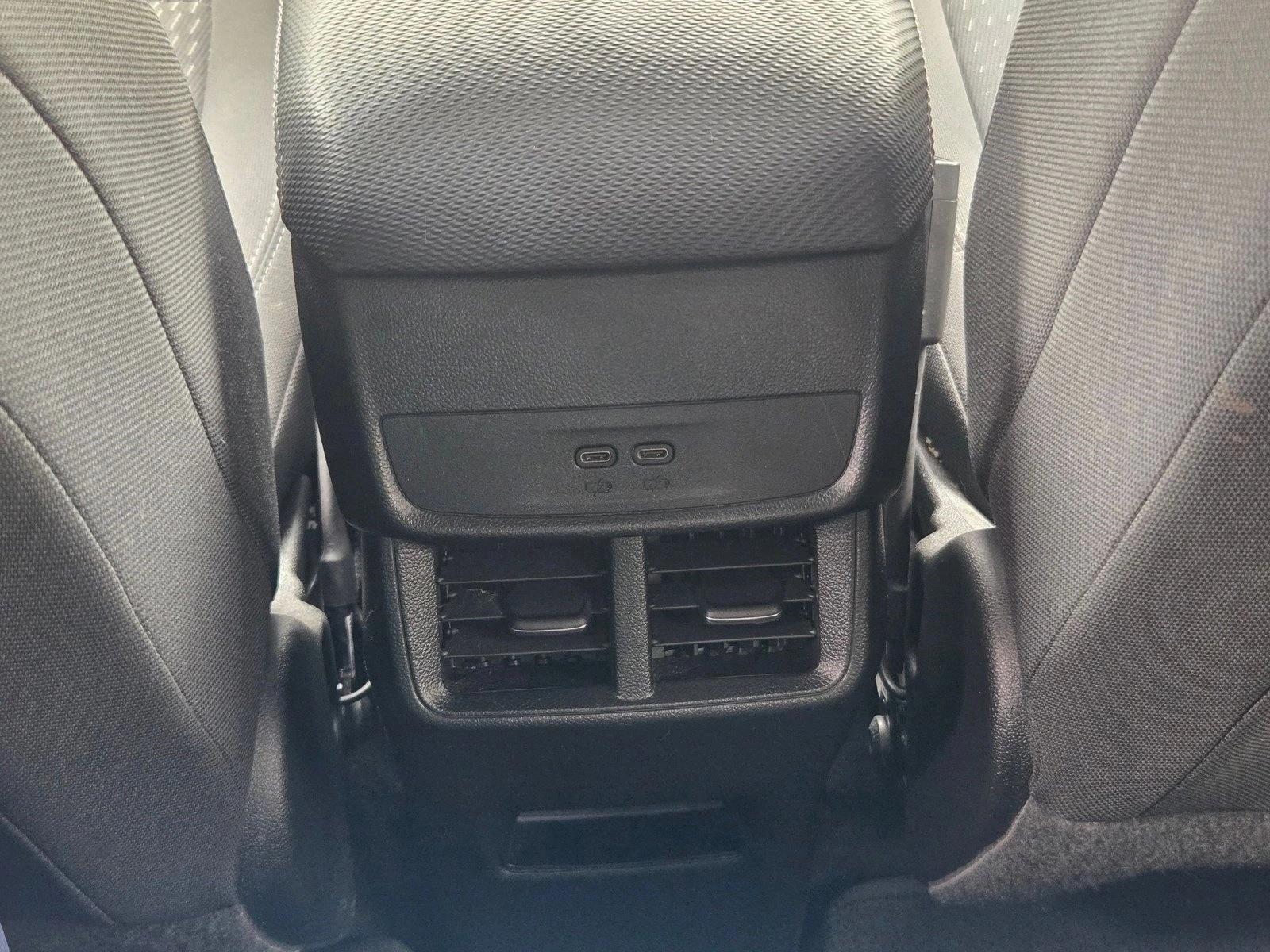 2025 Chevrolet Equinox LT - Photo 18