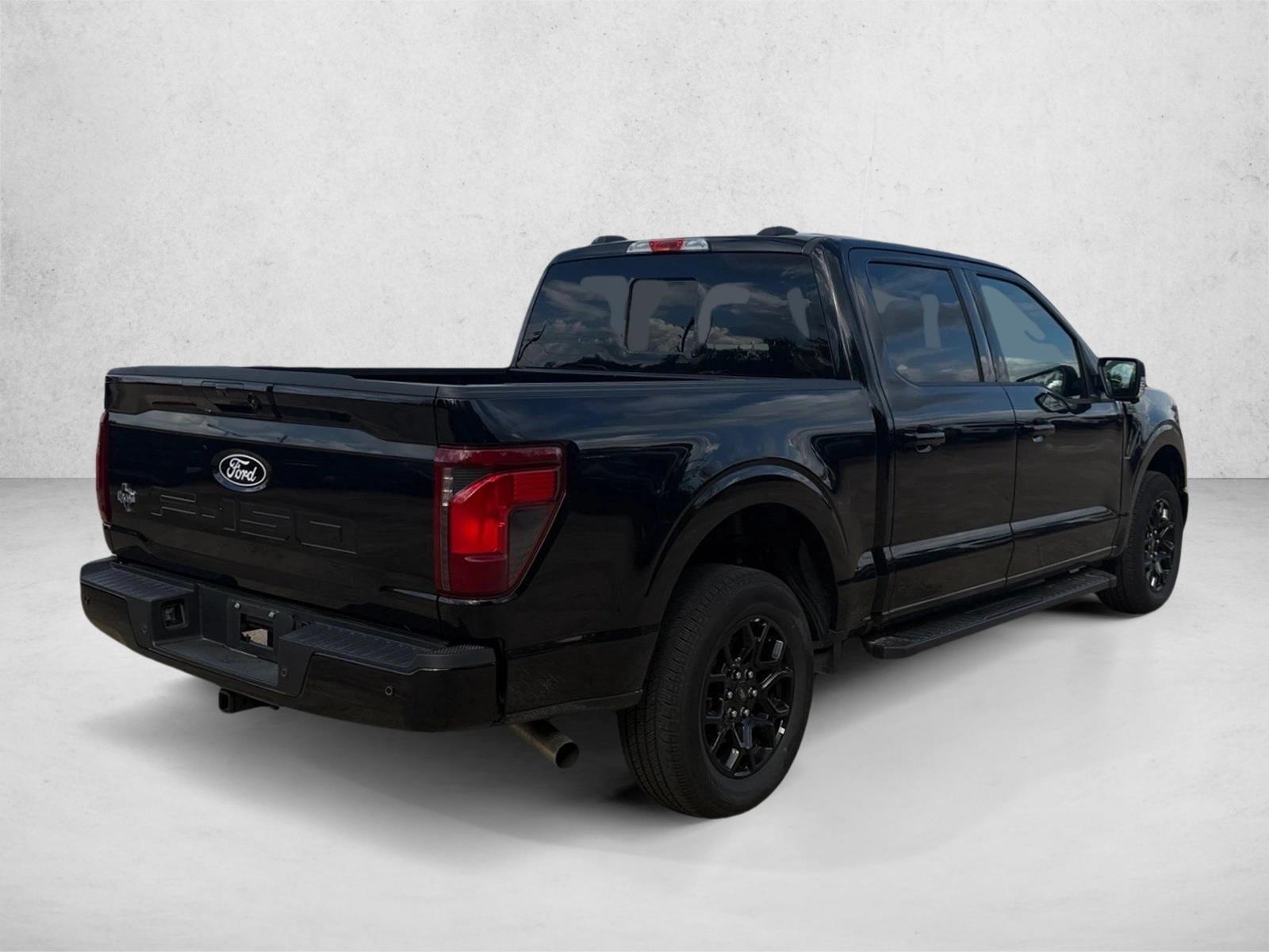 New 2026 Ford F-150 XLT Truck SuperCrew Cab