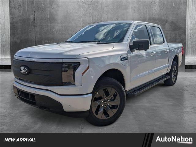 2025 Ford F-150 Lightning Flash's photo
