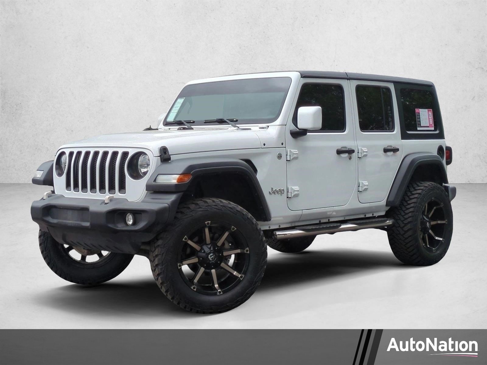 2019 Jeep Wrangler Sport S's photo