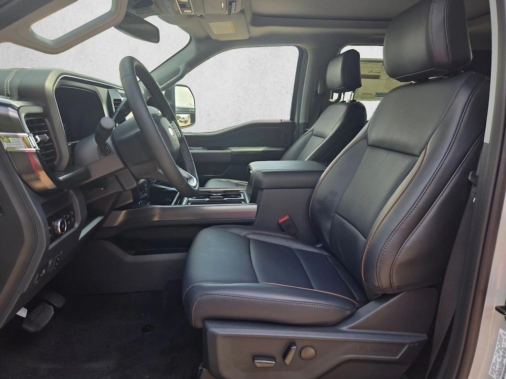 New 2026 Ford F-250 LARIAT Truck Crew Cab
