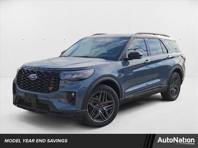 2025 Ford Explorer ST's photo