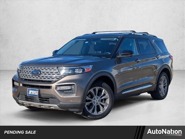 2021 Ford Explorer Limited's photo