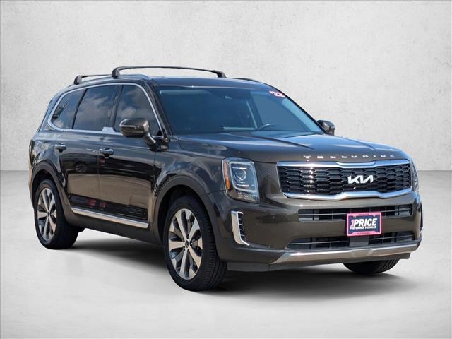 2022 Kia Telluride S photo 3