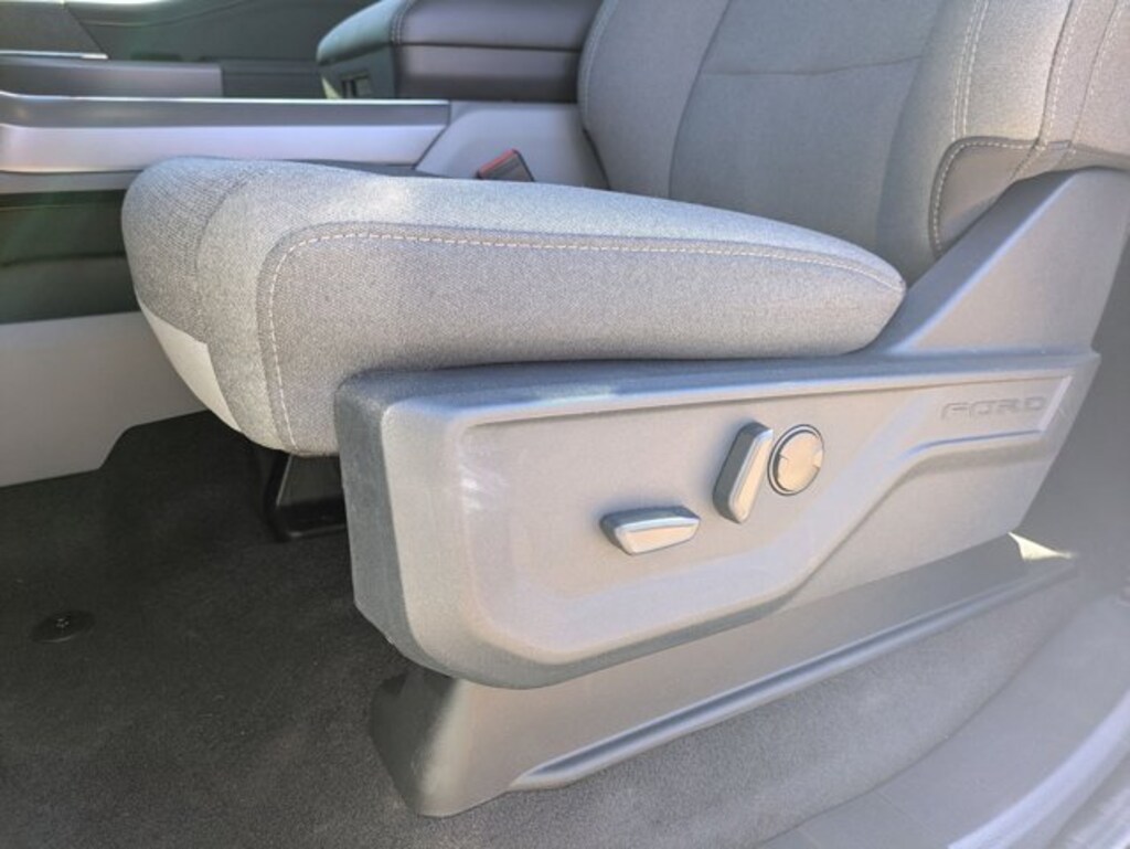 New 2025 Ford F-150 XLT Truck SuperCrew Cab