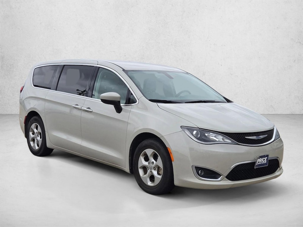 Used 2017 Chrysler Pacifica Touring Plus Van