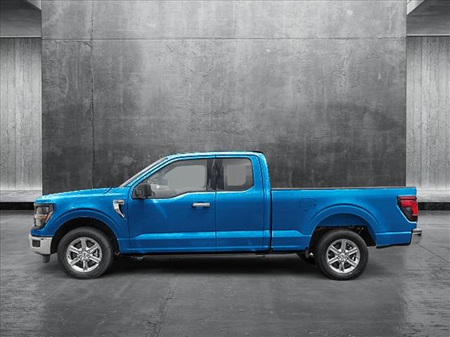 2025 Ford F-150 XLT photo 2