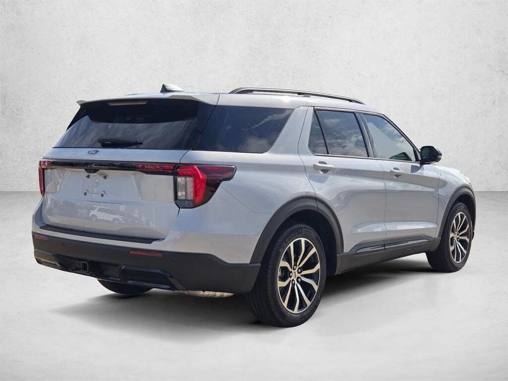 New 2026 Ford Explorer ST-Line SUV