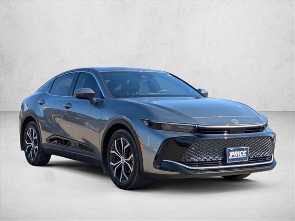 Used 2023 Toyota Crown XLE Sedan