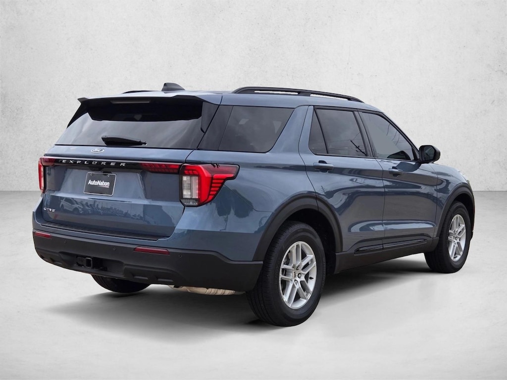 New 2026 Ford Explorer Active w/200A Pkg SUV