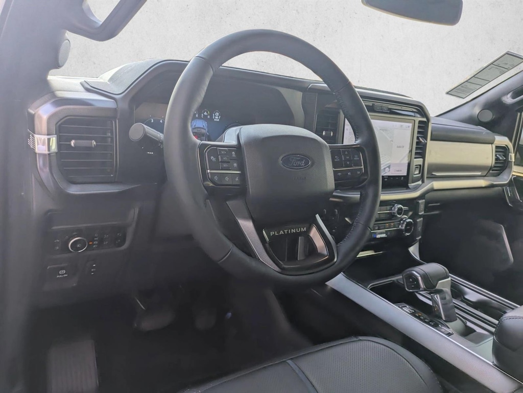 New 2025 Ford F-150 Platinum Truck SuperCrew Cab