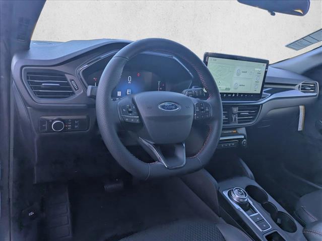 2026 Ford Escape ST-Line photo 2