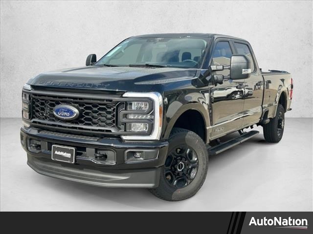 2026 Ford F-350 Super Duty XL's photo
