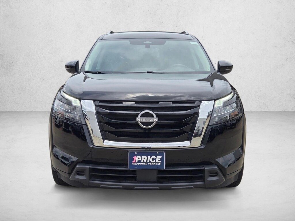 Used 2025 Nissan Pathfinder SV SUV
