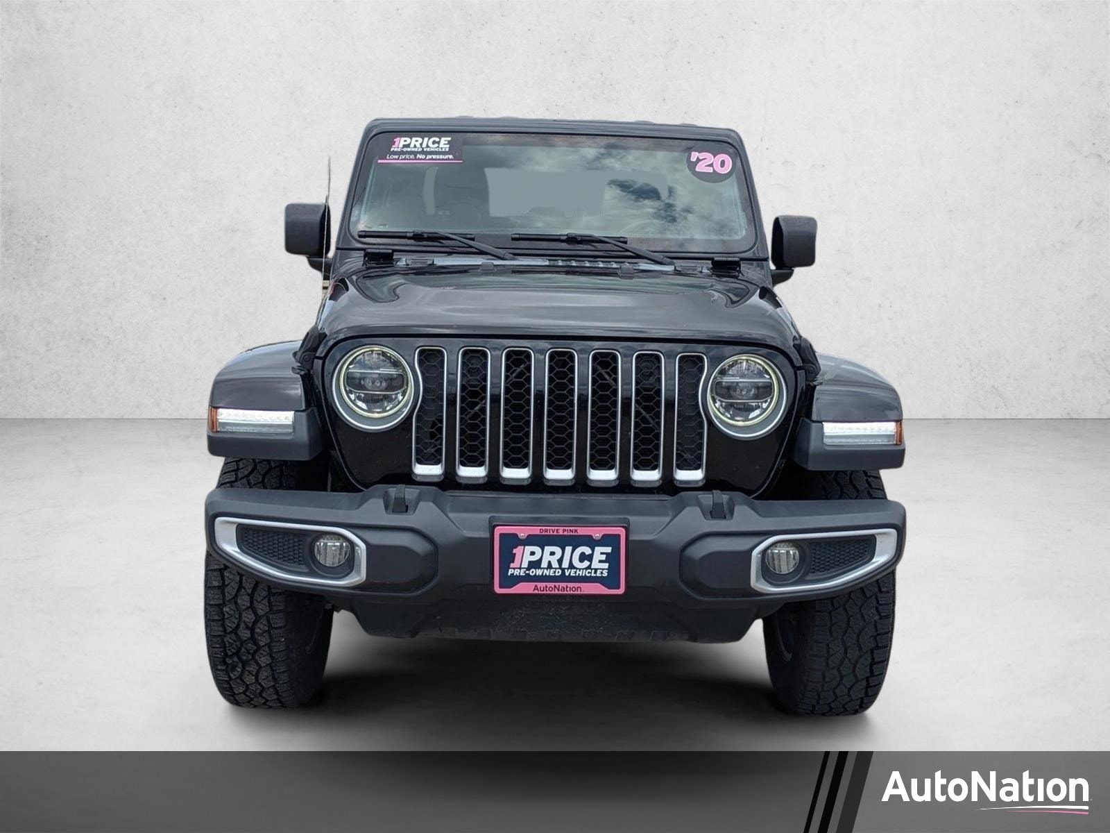 2020 Jeep Gladiator Overland's photo