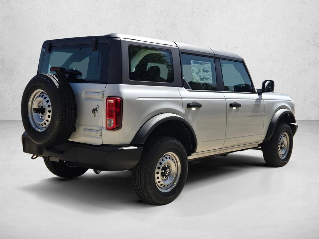 New 2026 Ford Bronco Base SUV