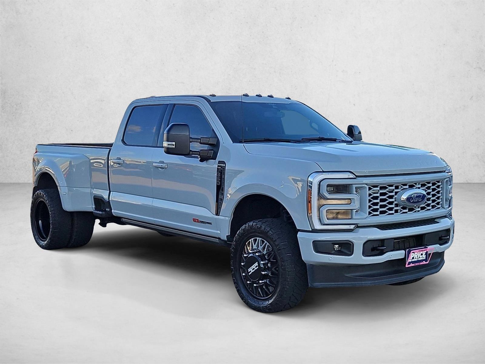 Certified 2025 Ford F-350 Platinum Truck Crew Cab