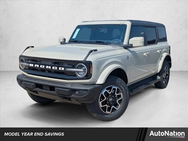 2025 Ford Bronco 4-Door Outer Banks's photo