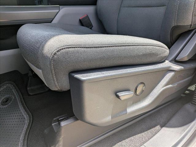 2025 Ford F-150 XLT photo 4