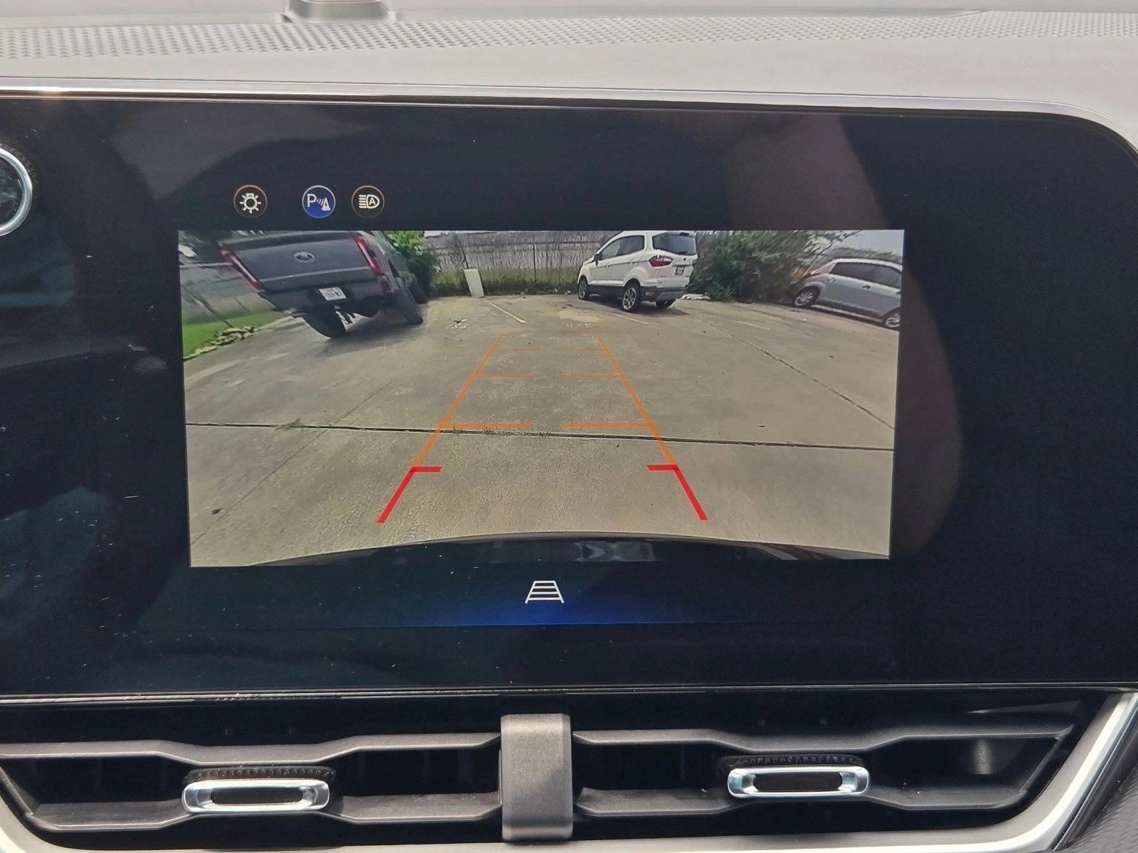 2025 Chevrolet Equinox LT - Photo 25