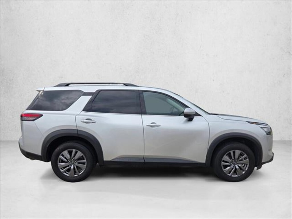 Used 2025 Nissan Pathfinder SV SUV