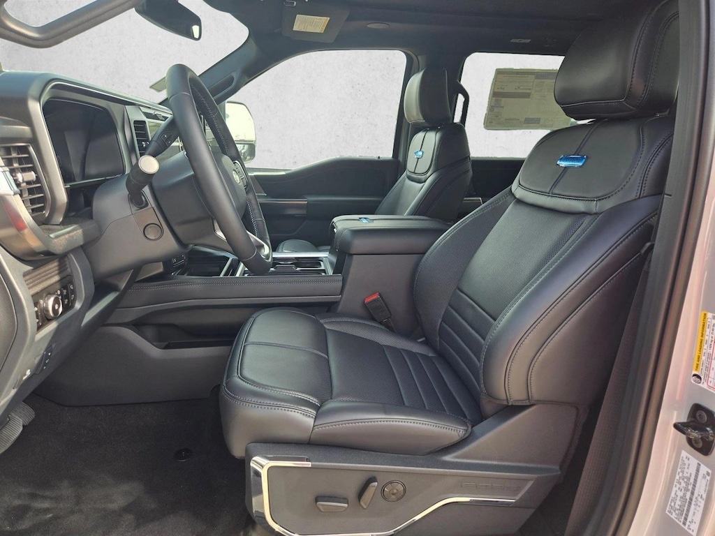New 2026 Ford F-250 Platinum Truck Crew Cab